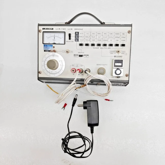 Leader LCR-740 LCR Bridge Test Instrument Meter Inductance Resistance Capacitor